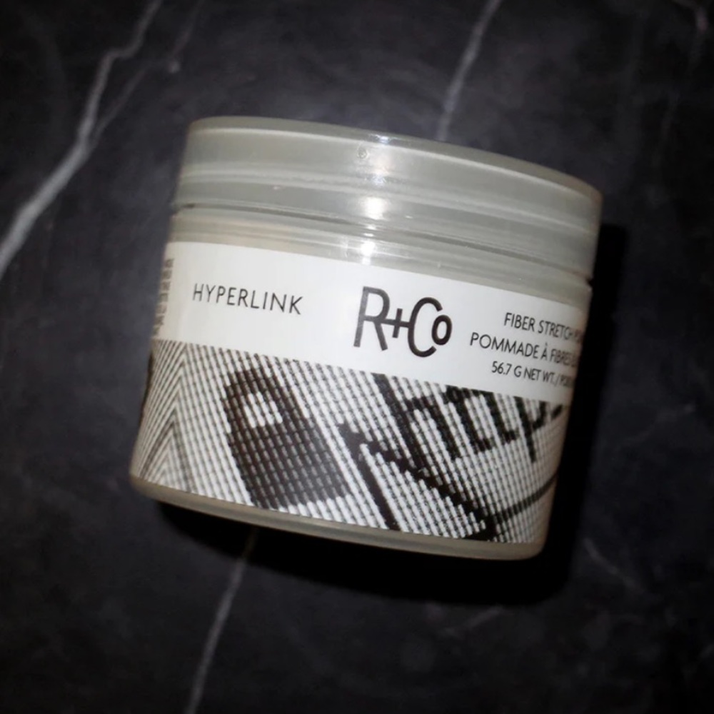 NEW R&CO Microfiber HYPERLINK
FIBER STRETCH POMADE!